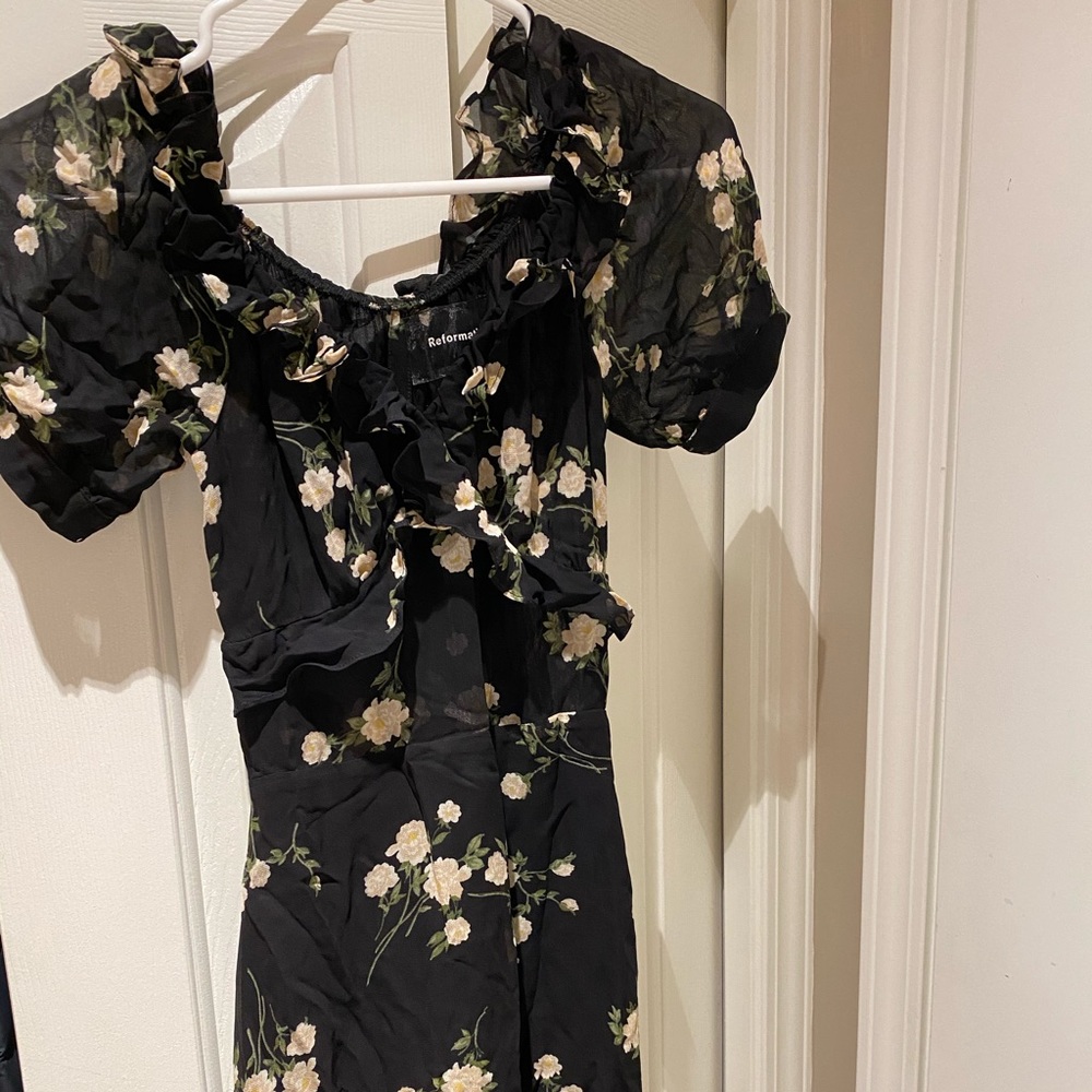 Midi reformation new black floral dress